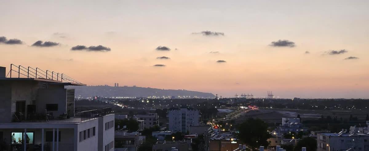 Stunning And Spacious In Kiryat Ata Qiryat Ata Экстерьер фото